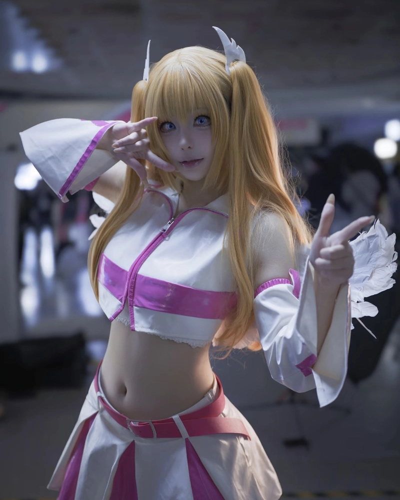 Ảnh cosplay Liliel mang phong cách tươi vui đáng mến