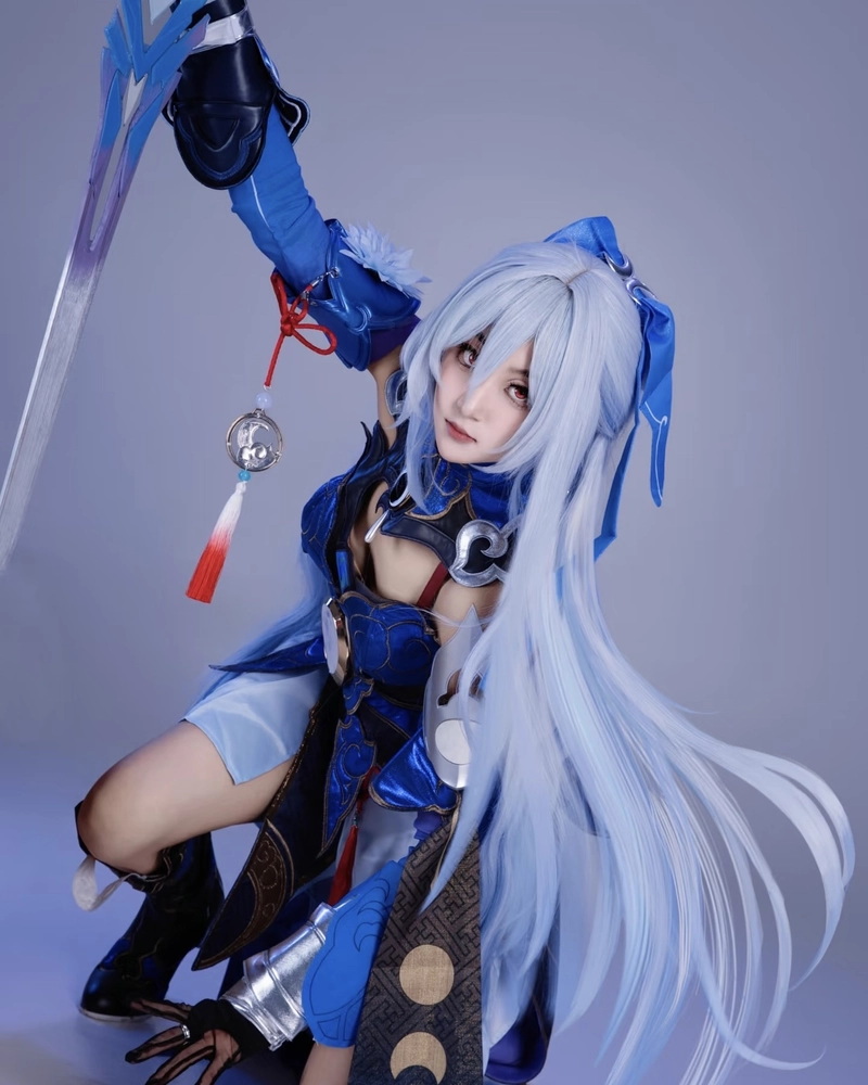 Bức ảnh Jingliu cosplay mang thần sắc trầm lặng bí ẩn