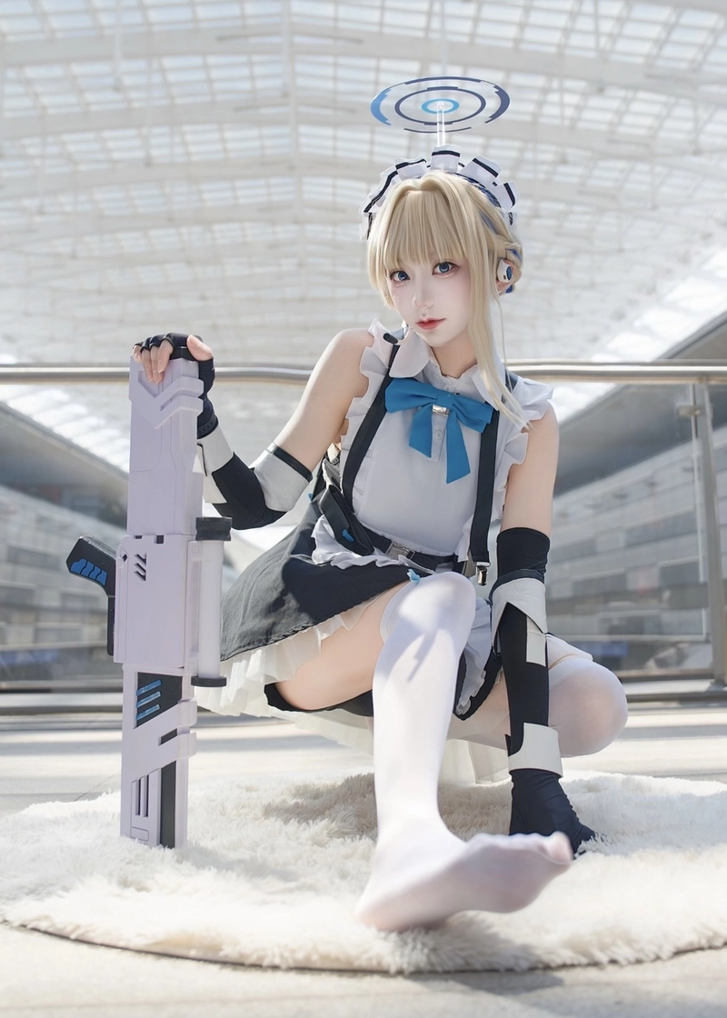 Bức ảnh cosplay Asuma Toki với đôi tai máy đặc trưng