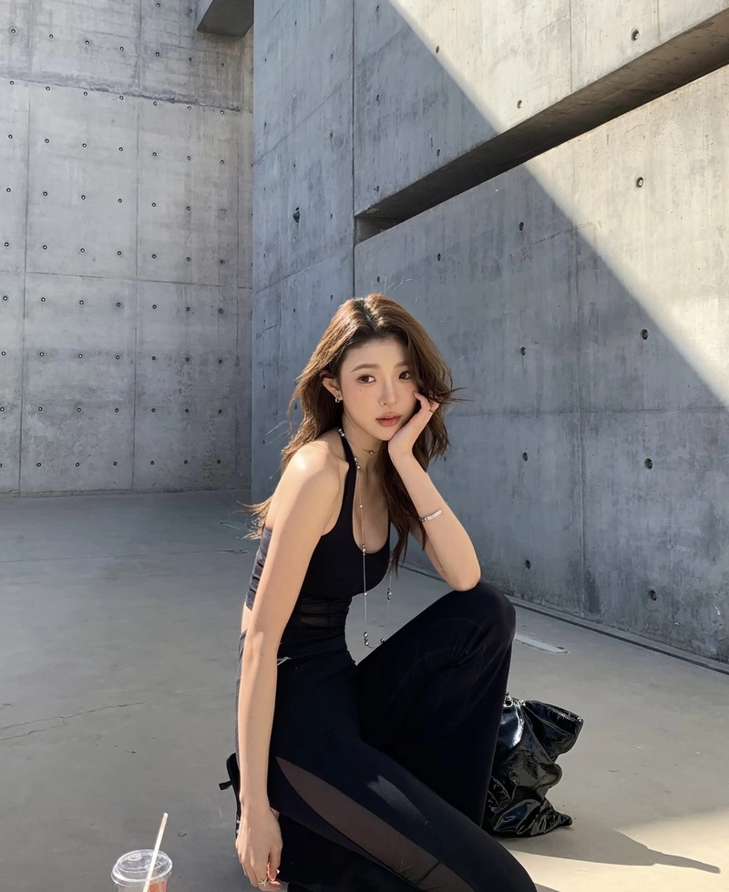 Gái xinh mặc quần legging sở hữu nét mềm mại nữ tính