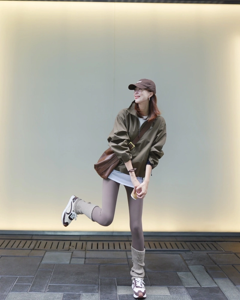 Gái xinh mặc quần legging sở hữu nét trẻ trung nữ tính