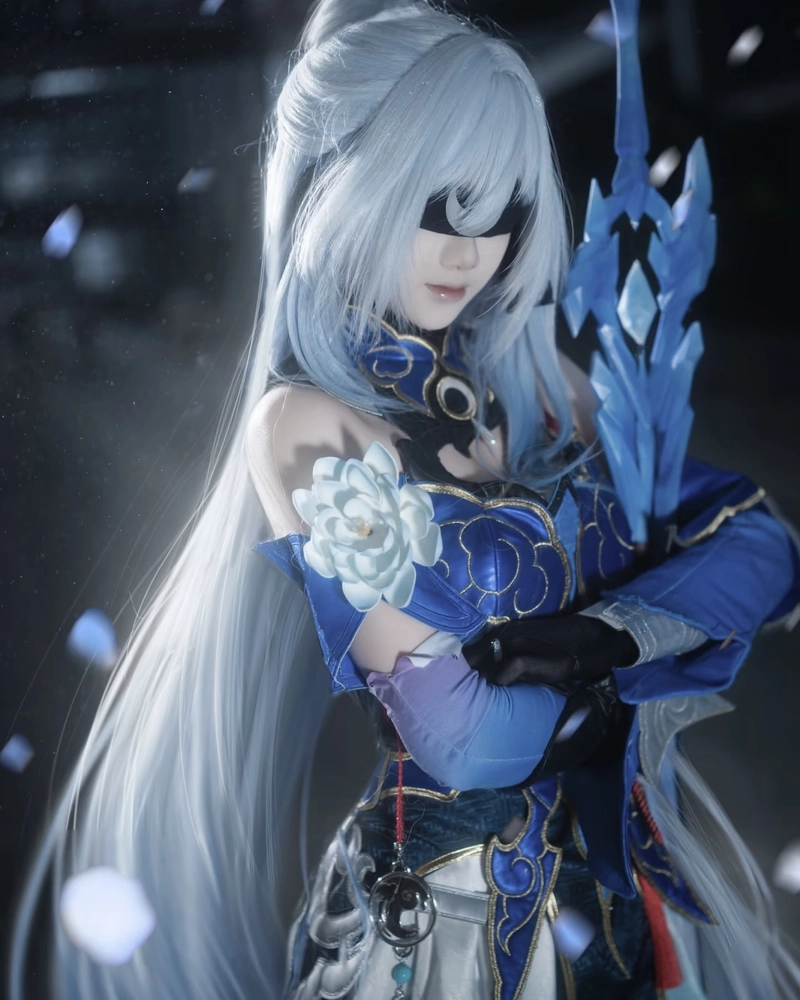Hình Jingliu cosplay cùng khí chất cô độc khó quên