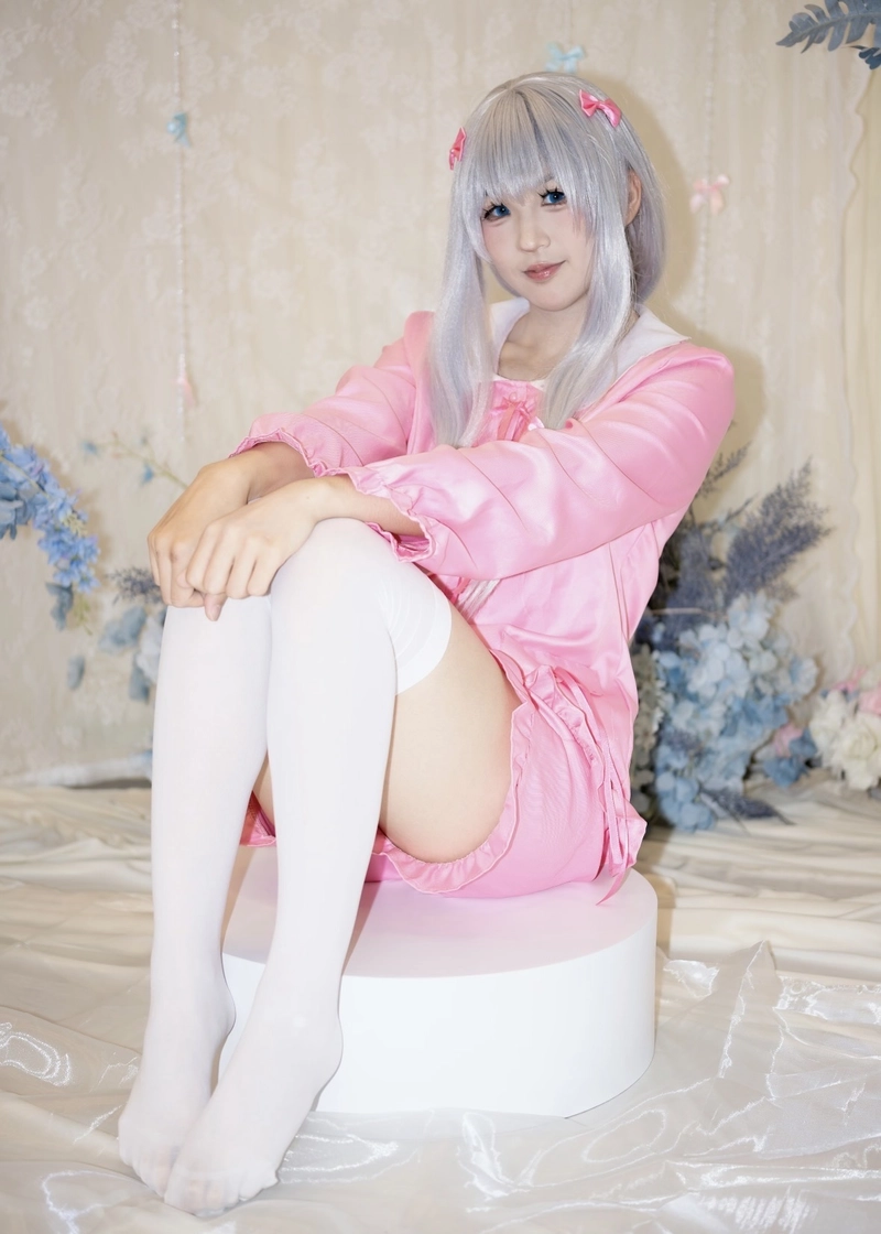 Hình ảnh cosplay Sagiri Izumi cùng thần sắc đáng yêu quen thuộc