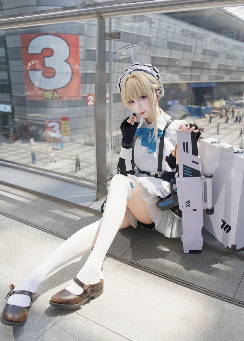 Hình cosplay Asuma Toki cùng vẻ ngoài kín đáo trang nhã