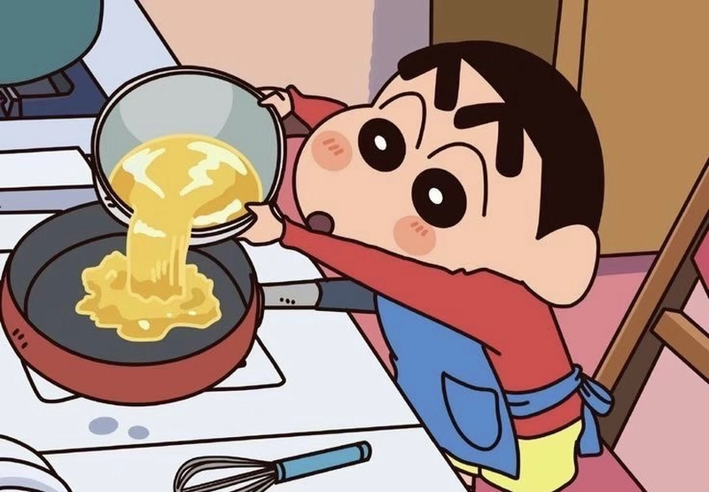 Hình dáng đứng Shin cậu bé bút chì đầy nét nghịch ngợm