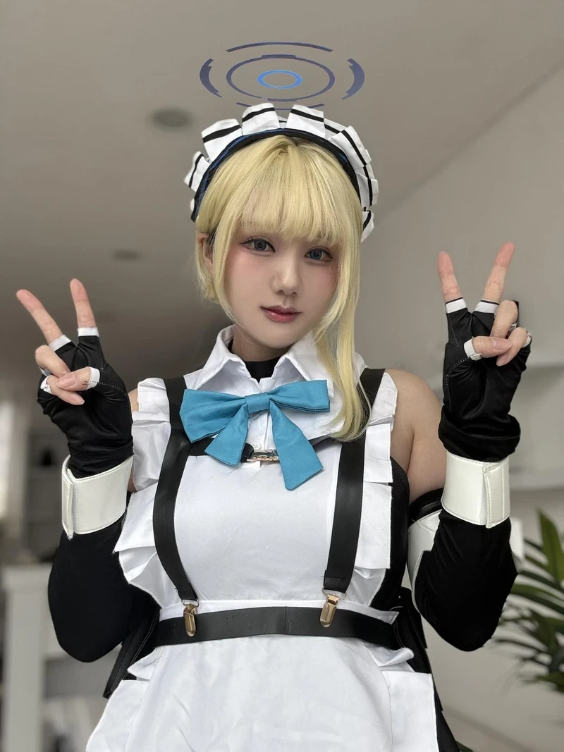 Ảnh cosplay Asuma Toki kiều diễm quyến rũ