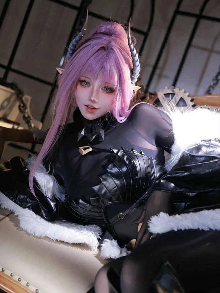 Ảnh cosplay anime thể hiện phong cách cá tính