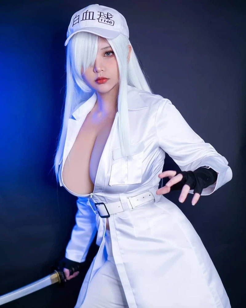 Ảnh cosplay vú to quyến rũ nổi bật