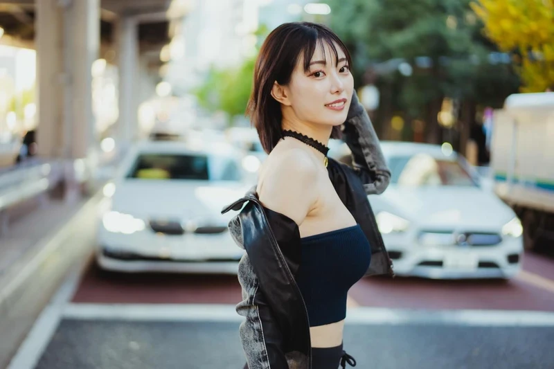 Ảnh sex Akari Mitani show hàng không che