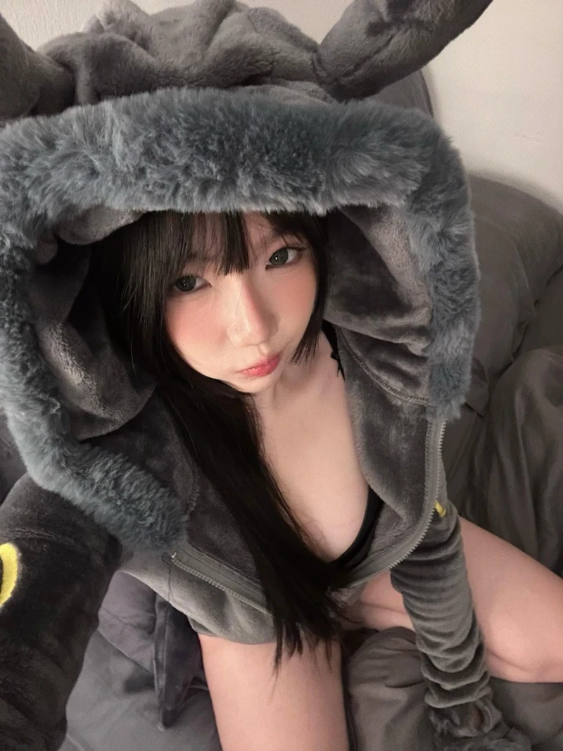 Ảnh sex Aryminh khoe vòng 1 đầy đặn nóng bỏng