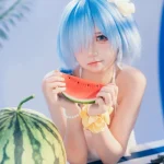 Diện mạo cosplay Rem trông thật xinh xắn