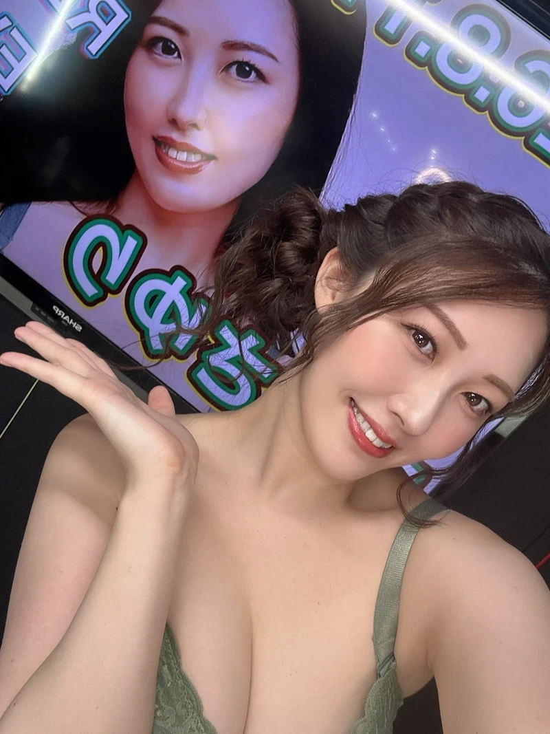 Hình JAV Sayuri Hayama bikini siêu phẩm