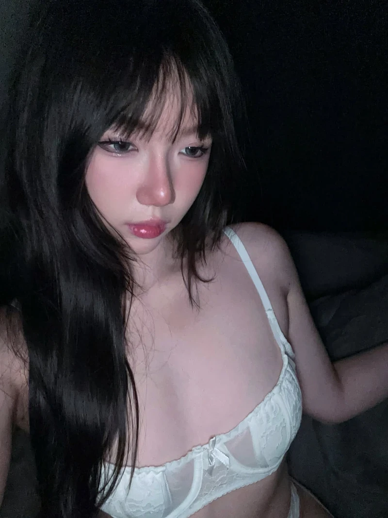 Hình nude Aryminh body quyến rũ không che full HD