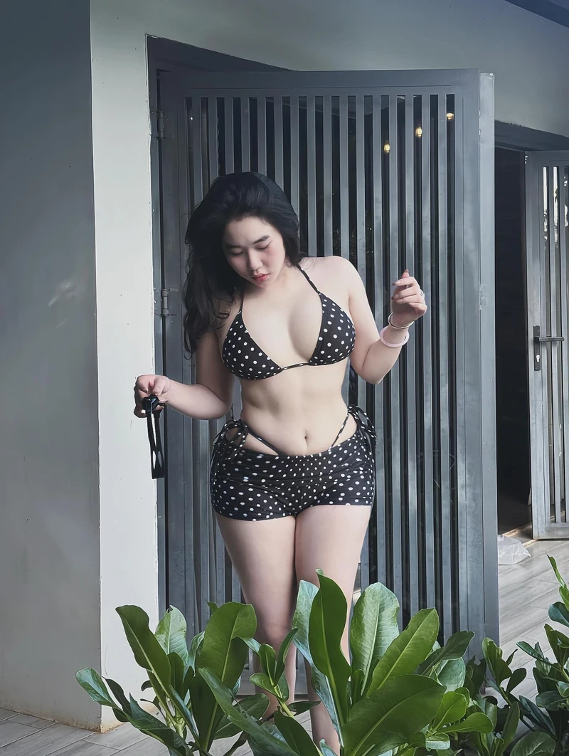 Hình sex leak OnlyFans 2K mông tròn nóng bỏng