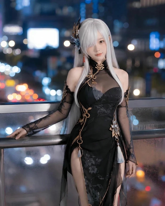 Mẫu ảnh nhân vật anime hóa trang đầy cuốn hút