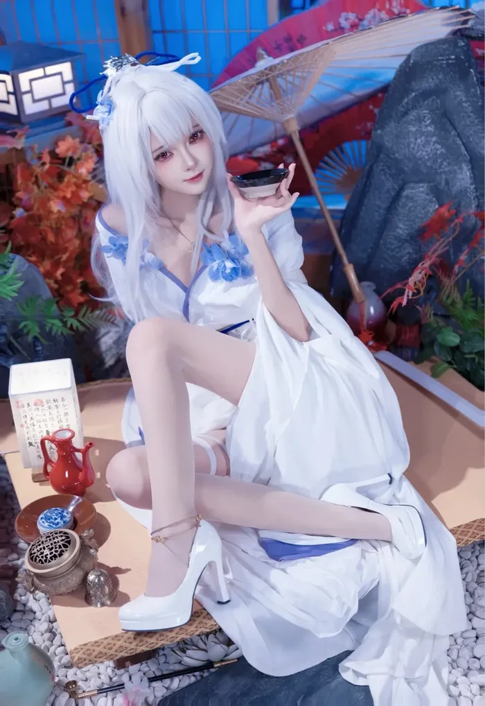 Hình cosplay cổ trang duyên dáng yêu kiều
