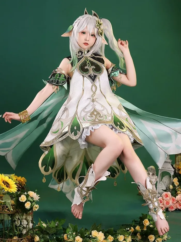 Ảnh cosplay Nahida tươi tắn rạng rỡ