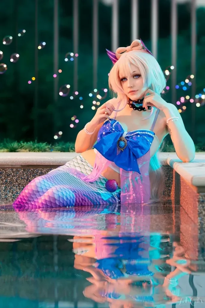 Hình cosplay nàng tiên cá mềm mại thướt tha