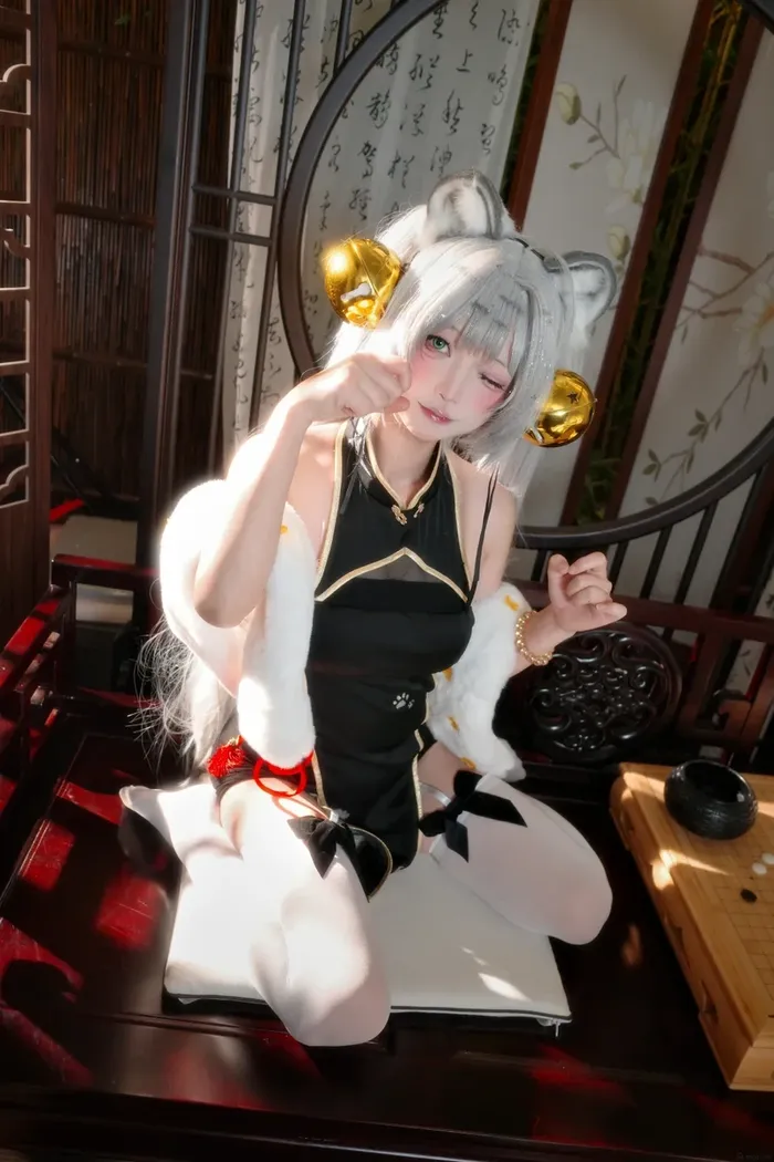 Hình cosplay mèo xinh xắn ngọt ngào