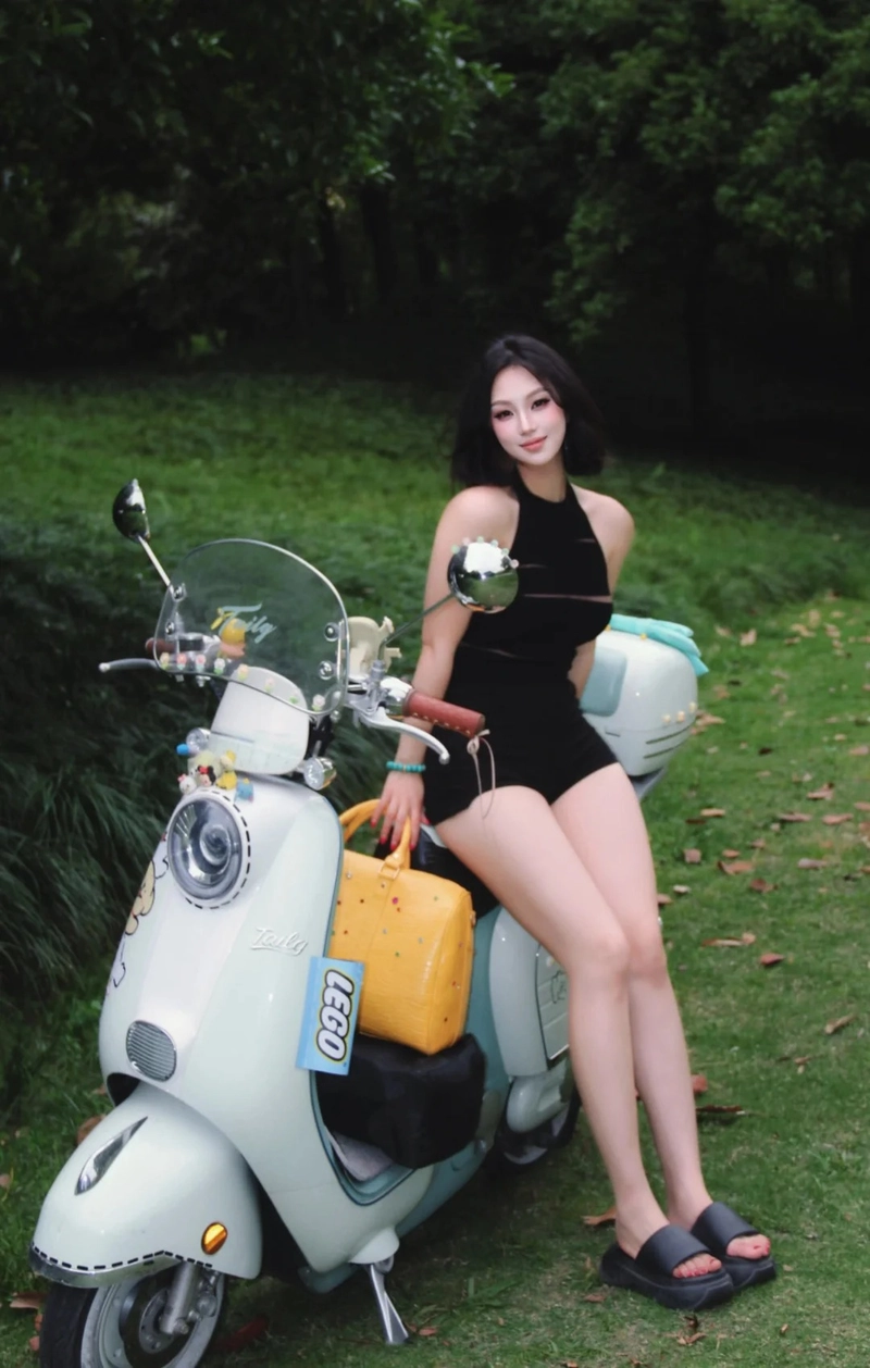 Ảnh chụp chân thon gái xinh