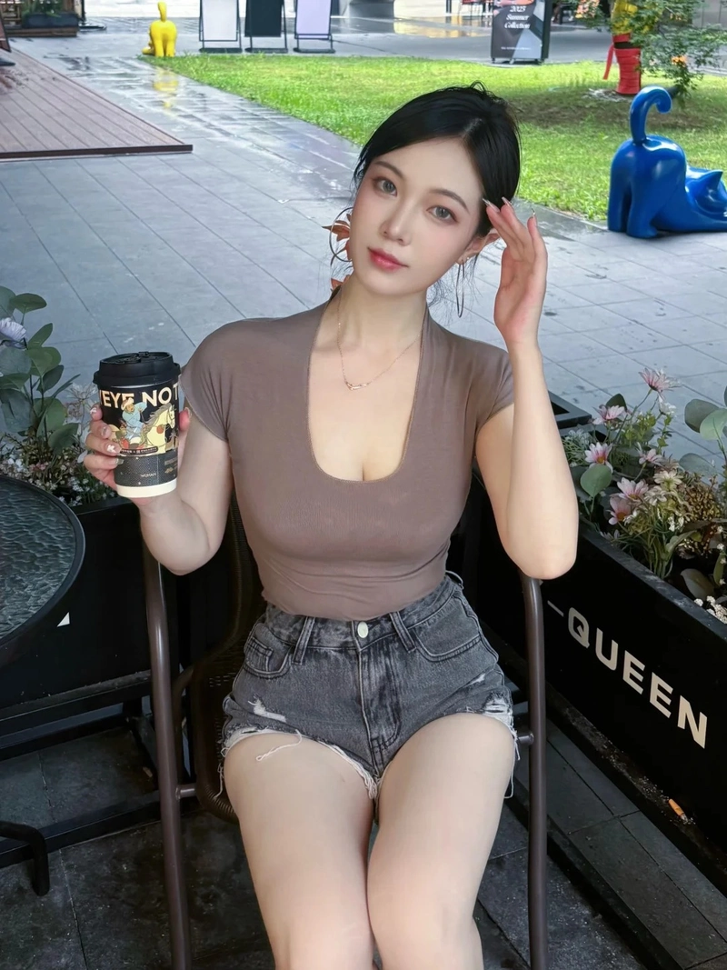 Ảnh gái ngon nóng bỏng thần thái