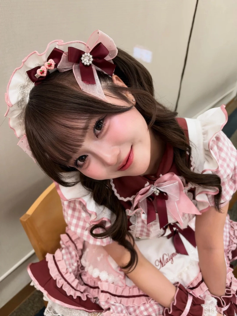 Ảnh gái xinh cosplay hầu gái