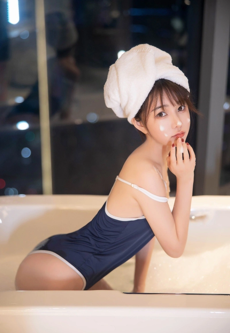 Ảnh gái xinh nóng bỏng vú to quyến rũ hút hồn