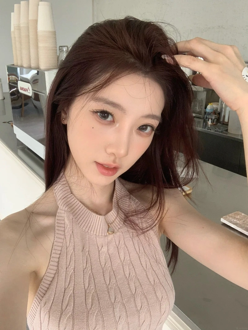 Ảnh gái xinh tự sướng nét duyên