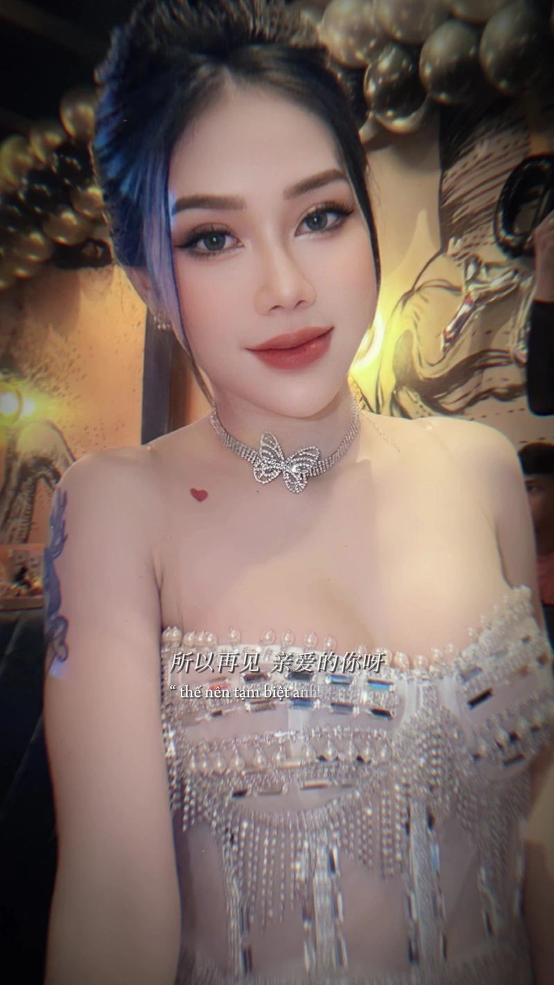 Hình Tuệ Vy Tiktoker sexy nude full HD gợi dục