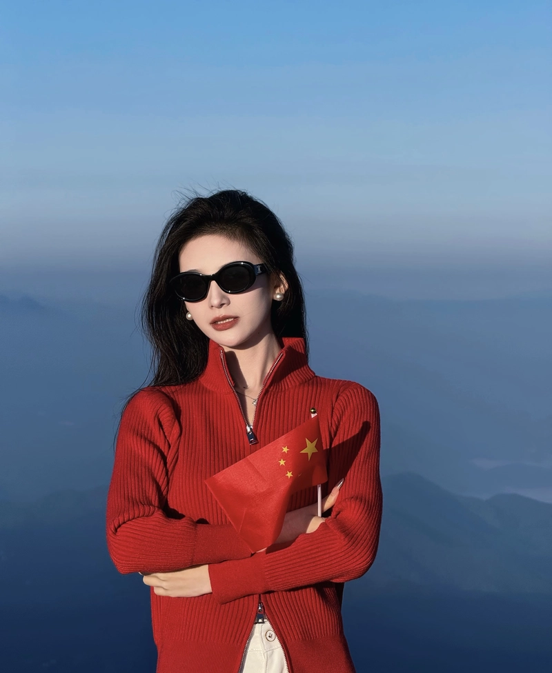 Hình ảnh gái xinh Trung Quốc nổi bật trẻ trung