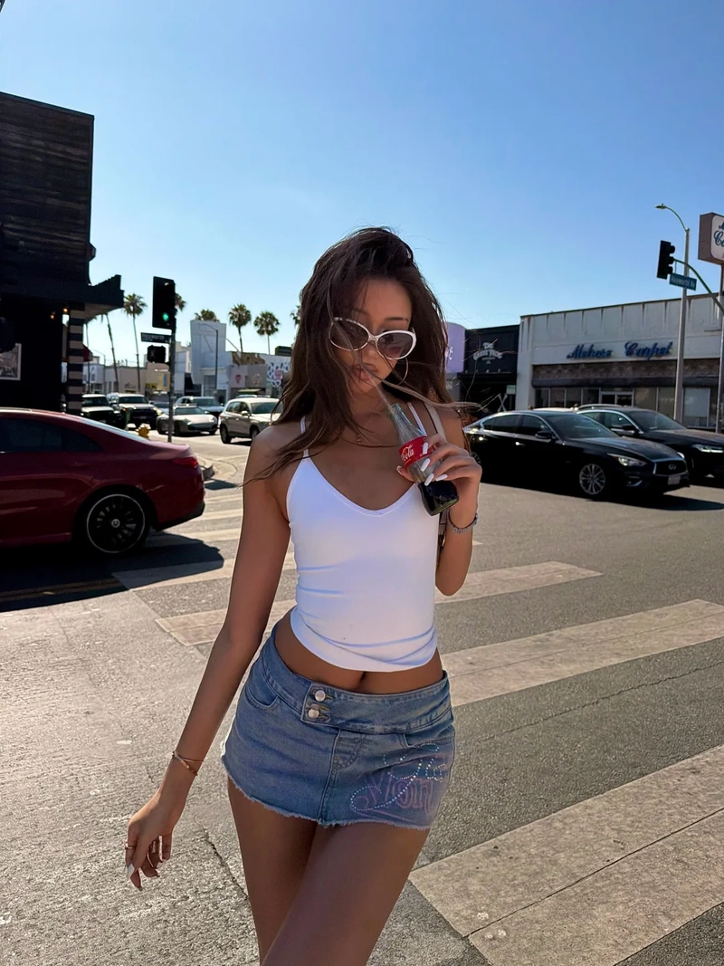 Hình ảnh girl phố sành điệu thời thượng