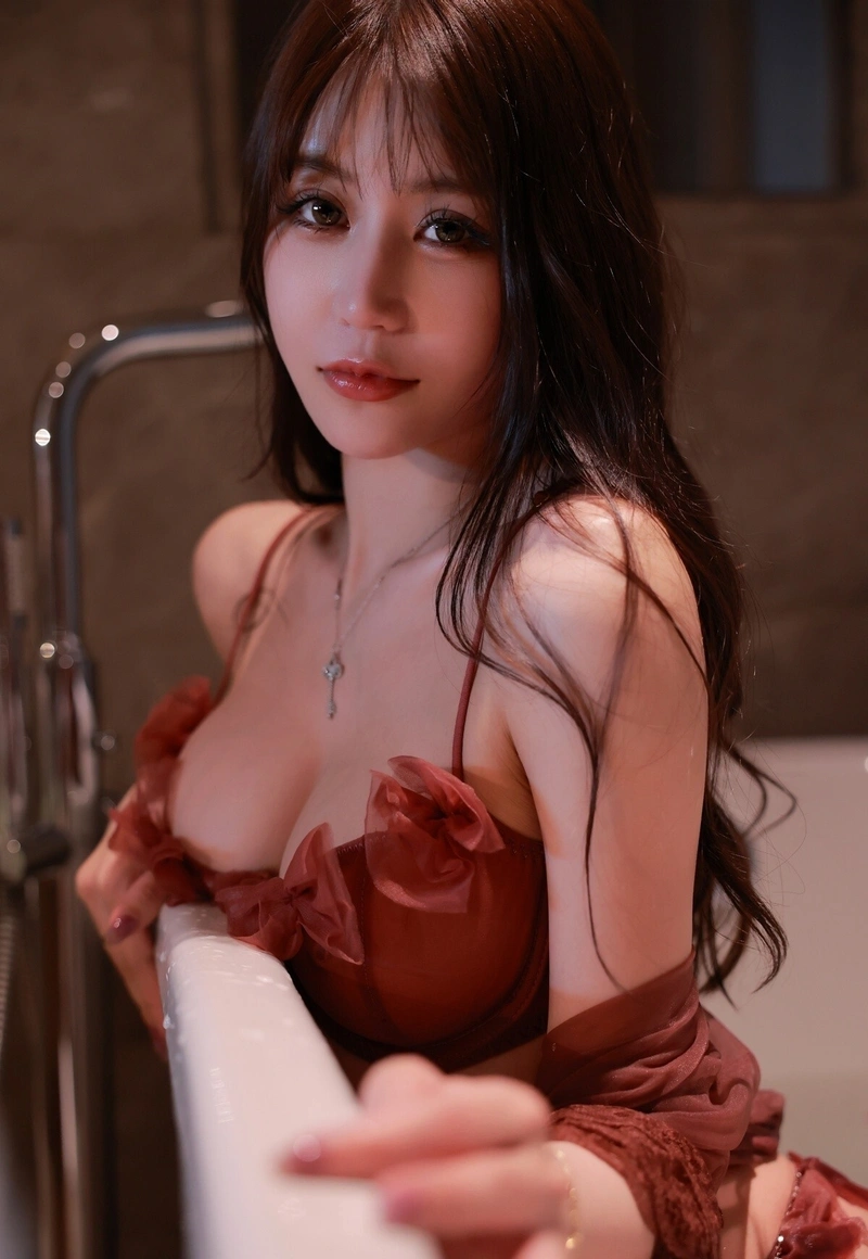 Hình gái xinh mlem khỏa thân 4K siêu phẩm