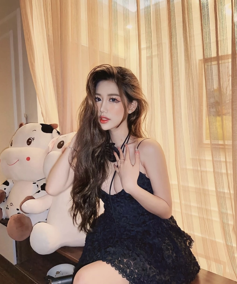 Nguyễn Bích Ngọc callmevanillaa sexy bikini