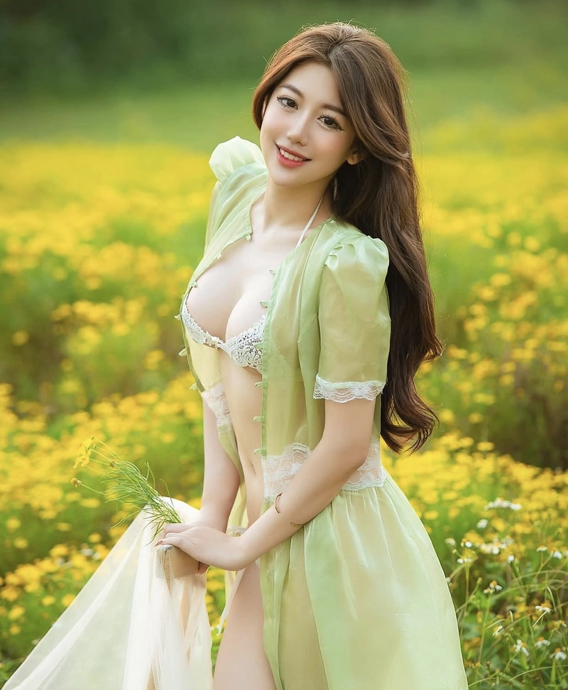 Nguyễn Bích Ngọc sexy bikini callmevanillaa