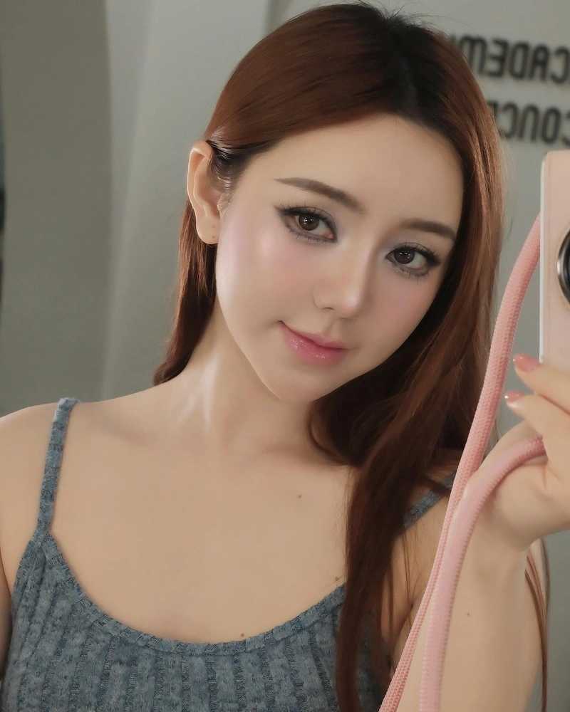 Quỳnh Kool body gợi tình với bikini mỏng